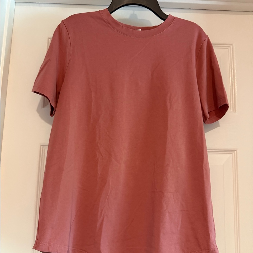 lululemon Dusty Rose Short Sleeve Tee